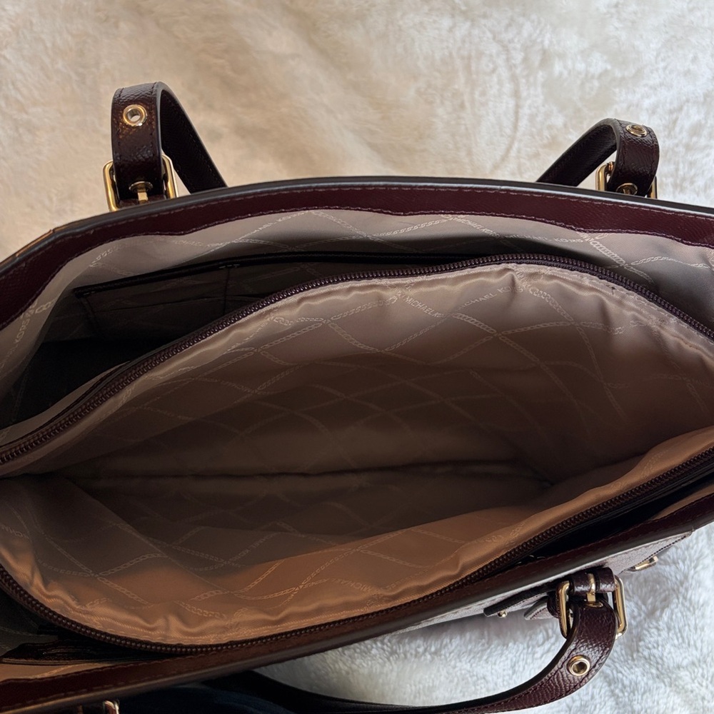 Michael Kors Jet Set Travel Burgundy/Oxblood Leather Tote Bag - Picture 10 of 16